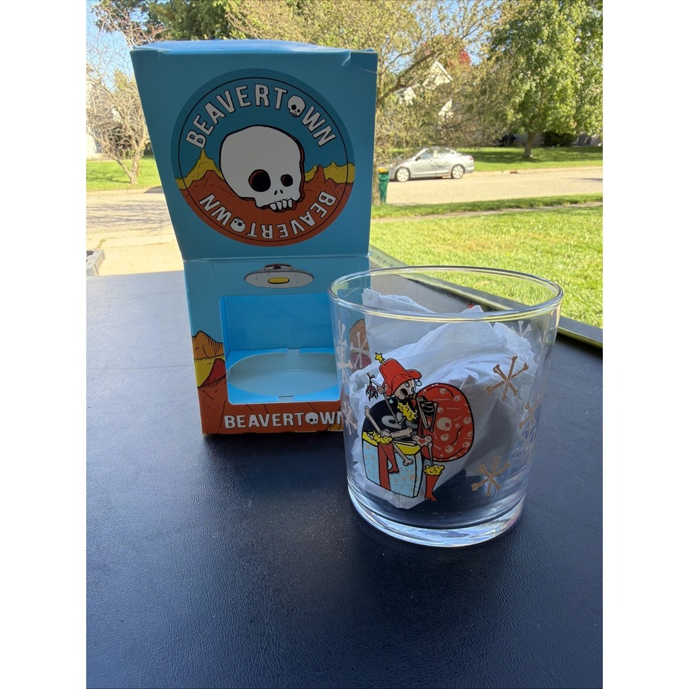 Beavertown Brewery Half Pint Glass Skull Design New England Skeleton NIB